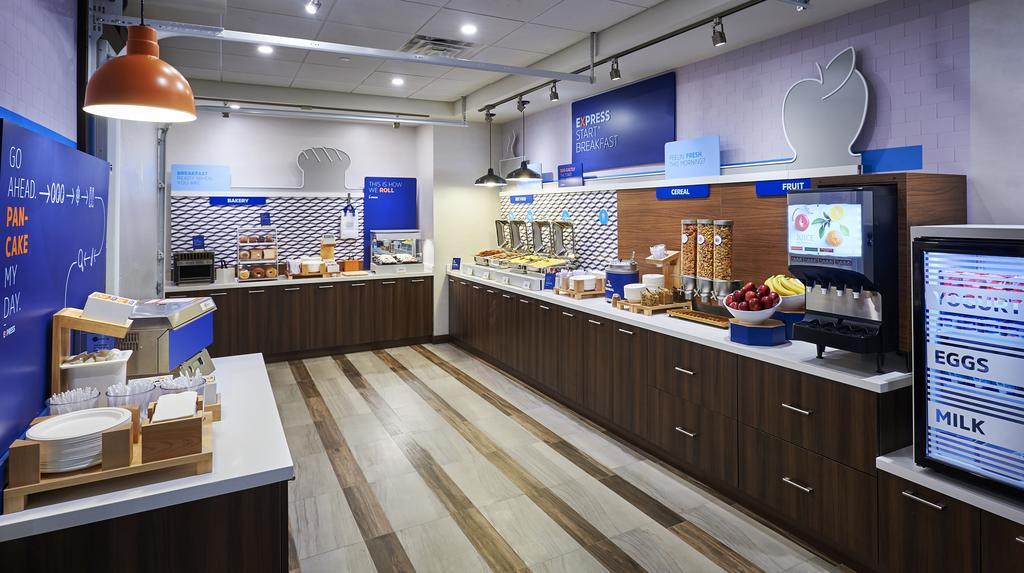 Holiday Inn Express Niagara-On-The-Lake By Ihg Zewnętrze zdjęcie